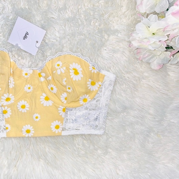 Adika Daisy Bustier - Picture 2 of 4